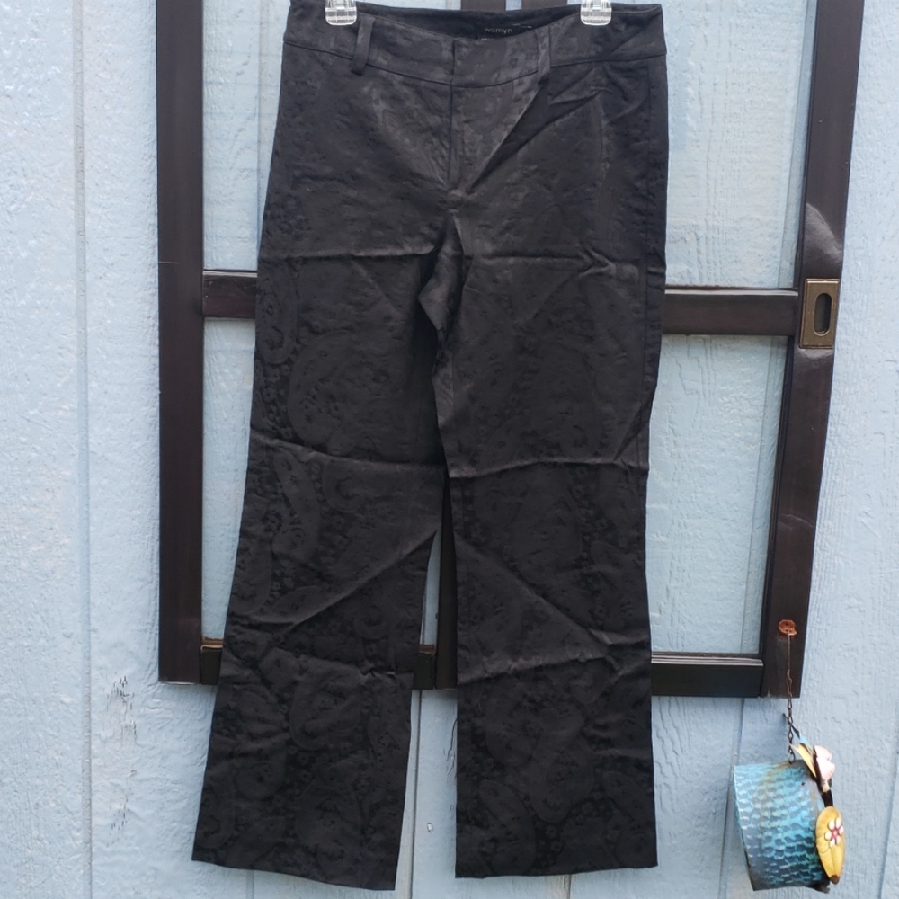 Womyn Black Patterned Pant size 10